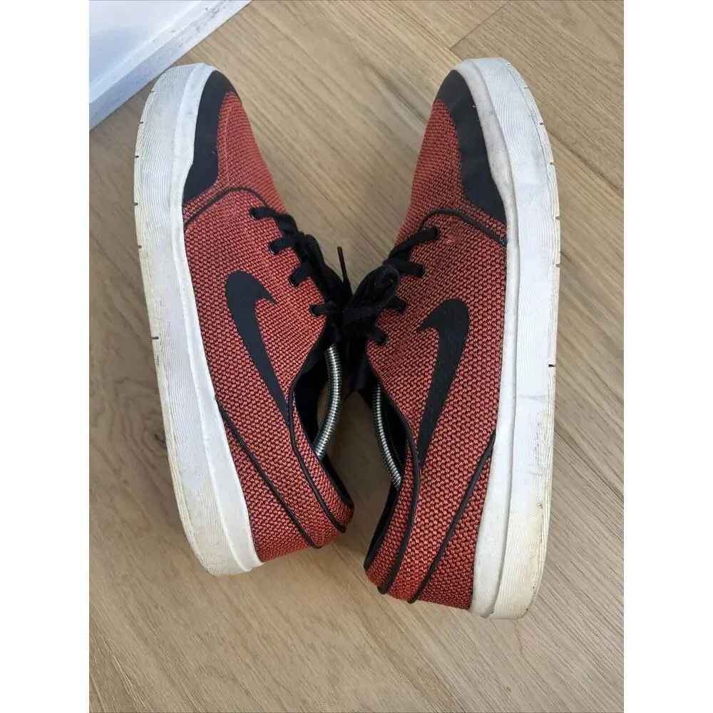NIKE SB STEFAN JANOSKI HYPERFEEL XT 855922-800 Men’s Size 13 Red Orange Black